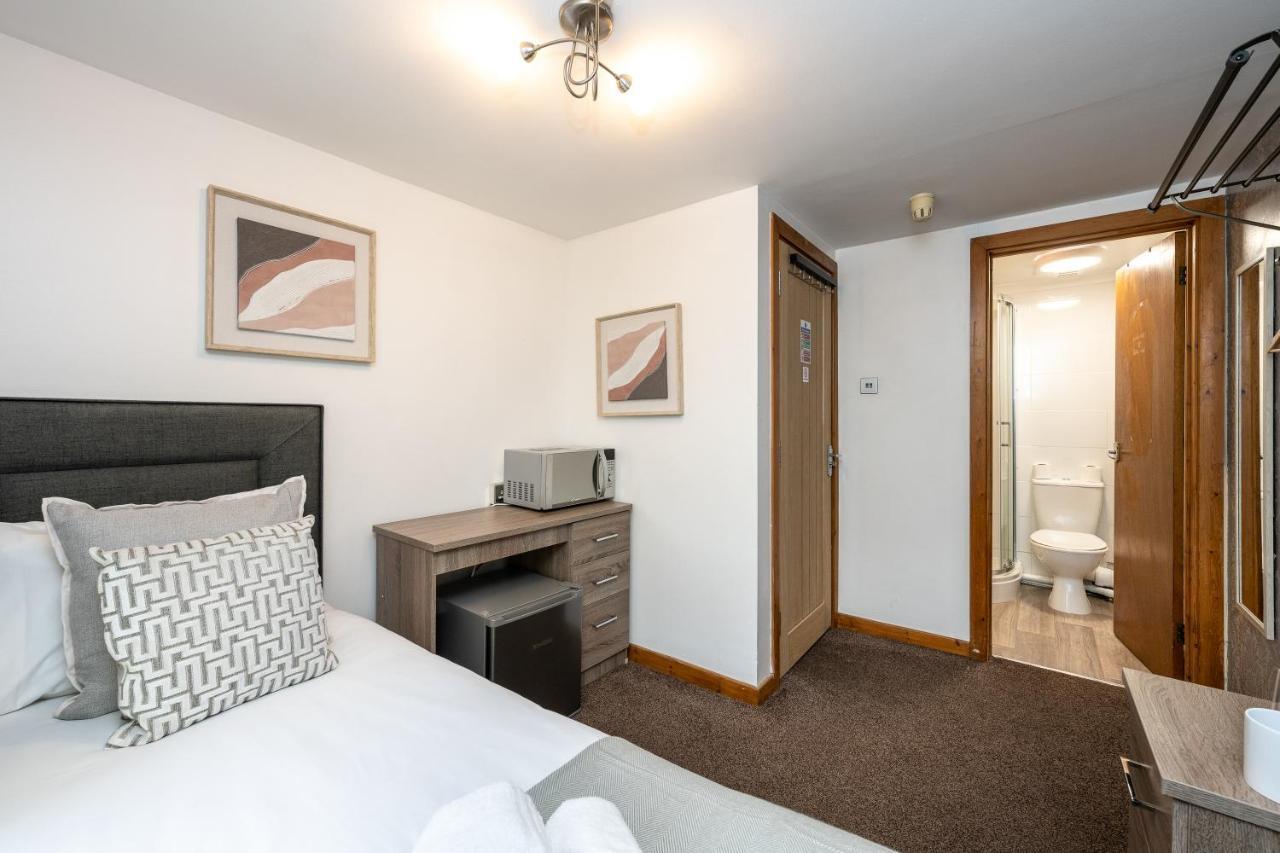 The New Lodge Pontardawe Kültér fotó