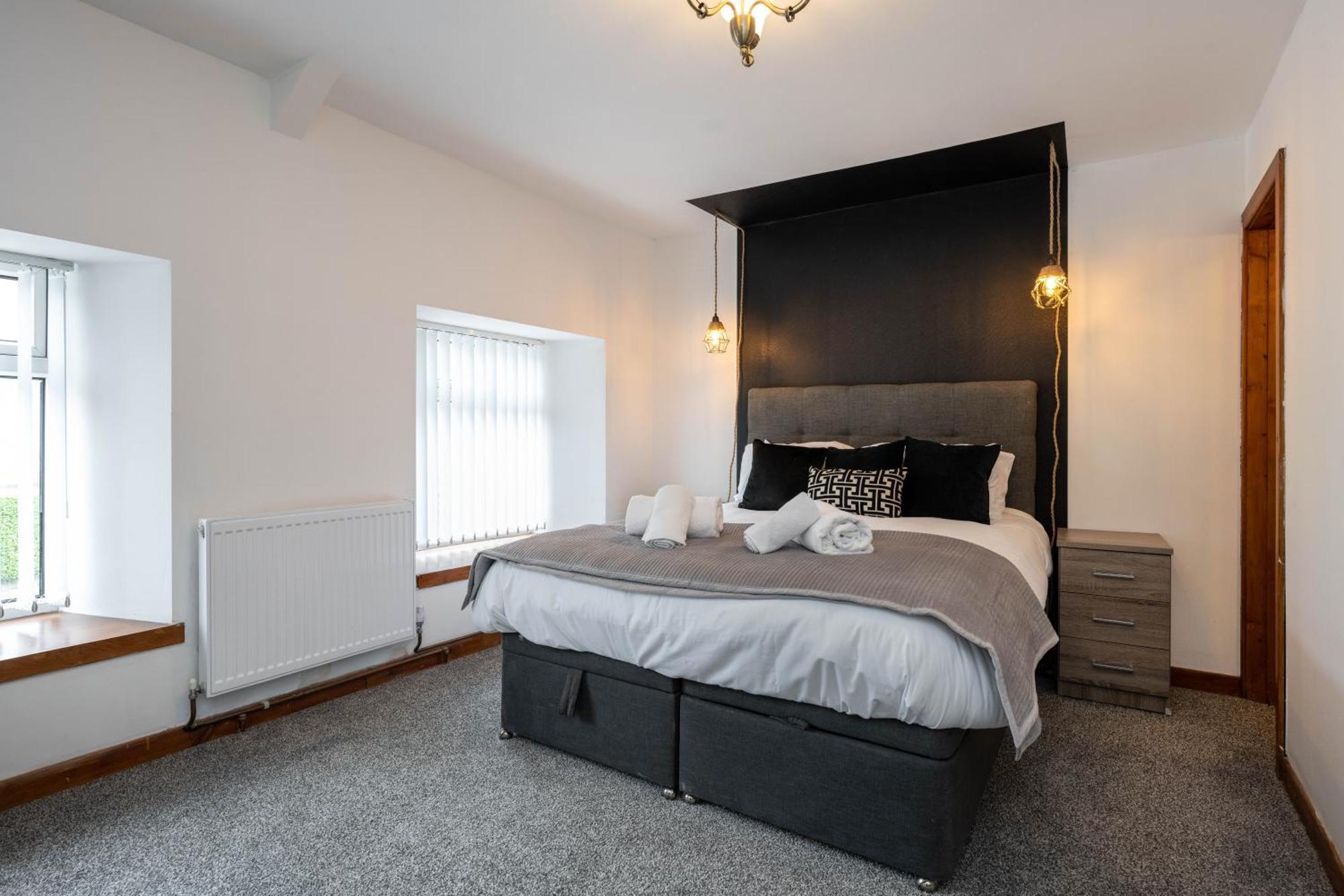 The New Lodge Pontardawe Kültér fotó